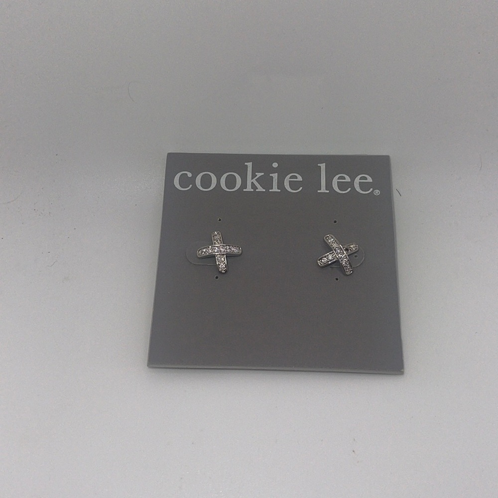 Cookie Lee NWT Genuine crystal post “X” earrings. Style 11163